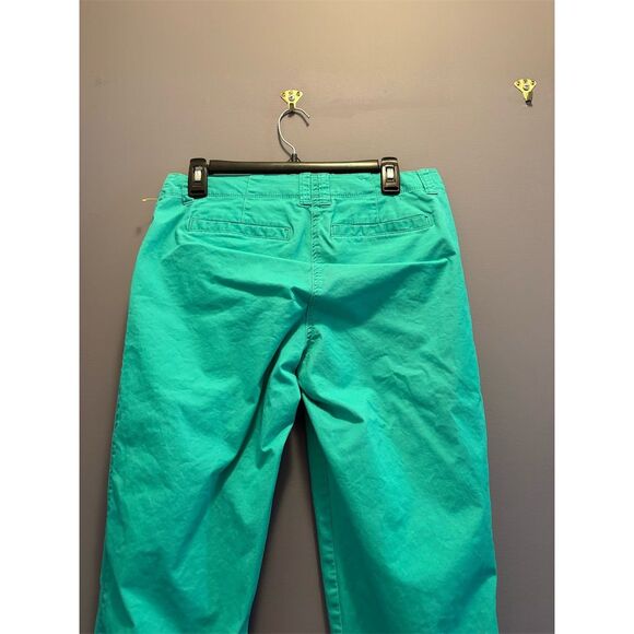 Crown & Ivy Women's Green Capri Pants Size 6 Casual Solid Mid Rise - Picture 7 of 10